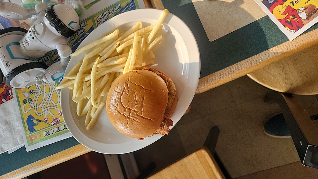  George Webb Restaurant