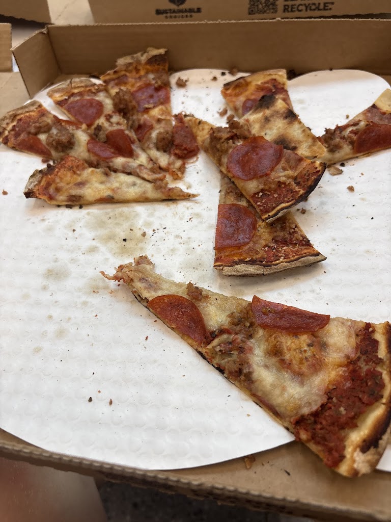  Ala Roma Pizzeria & Pub