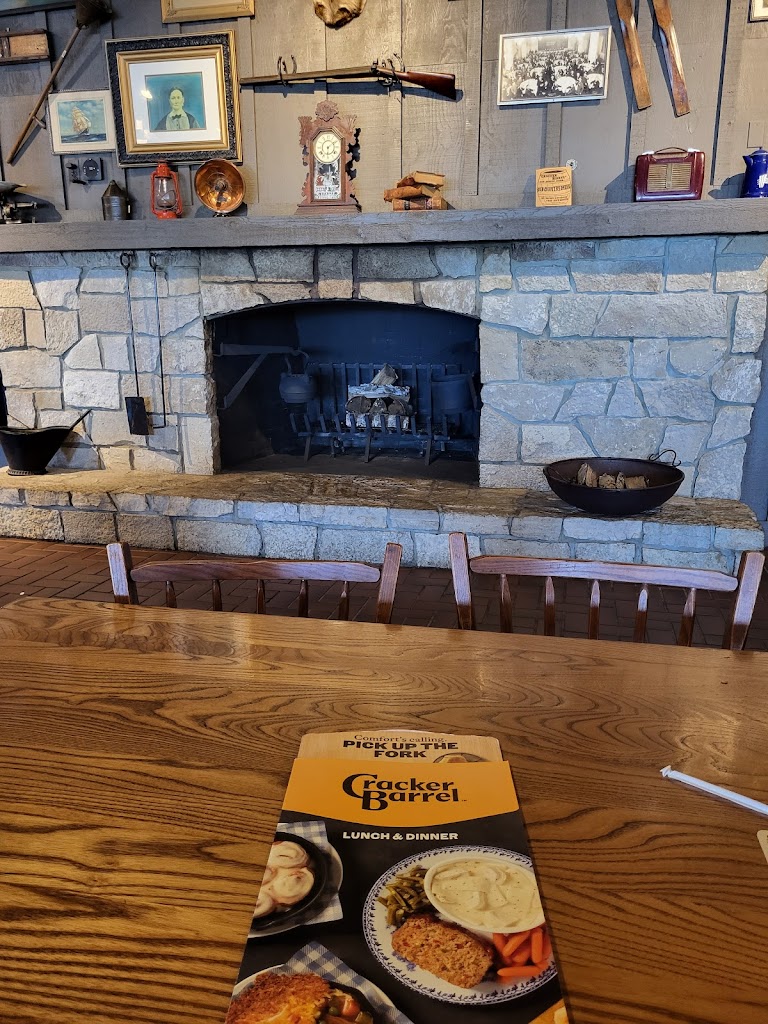  Cracker Barrel Old Country Store