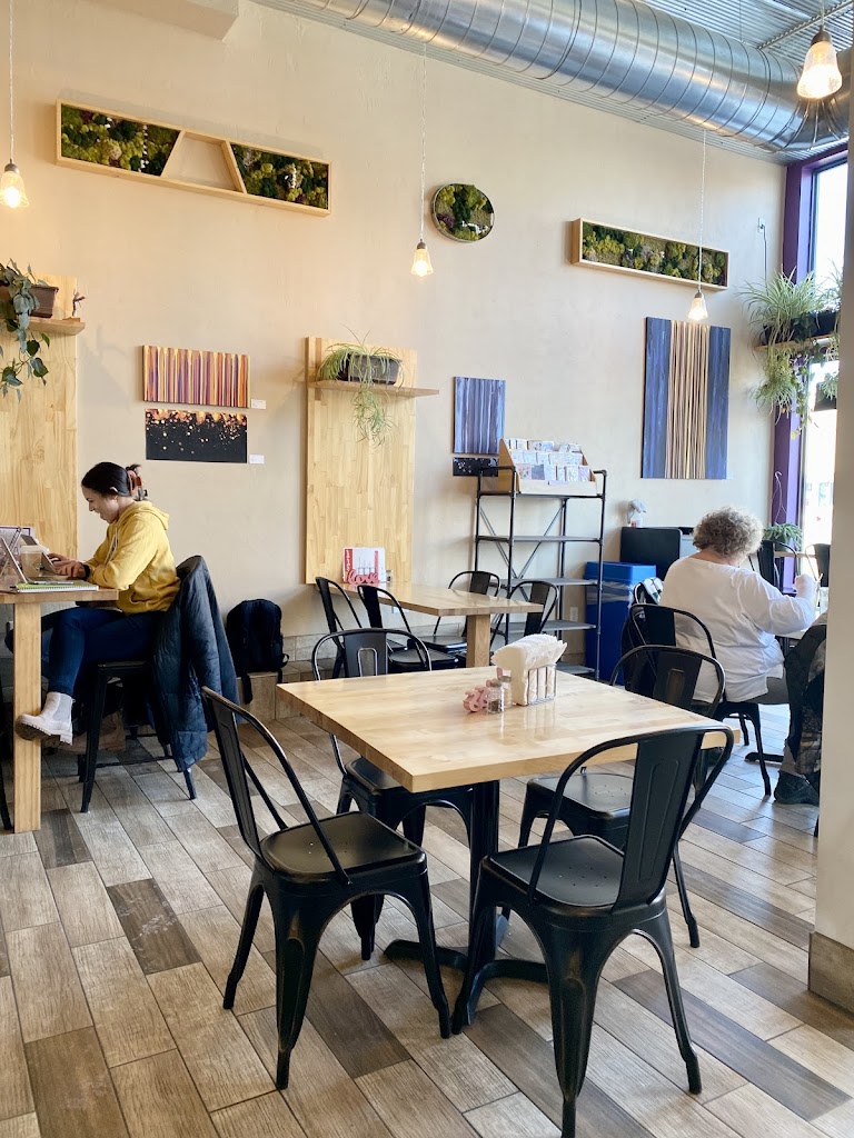  Sticky Fingers Cafe & Catering