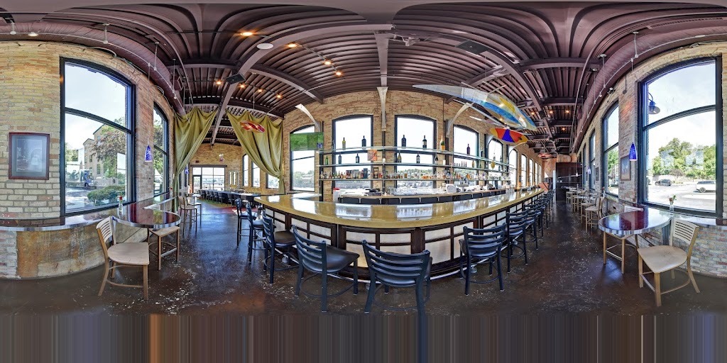  Fratellos Riverfront Restaurant