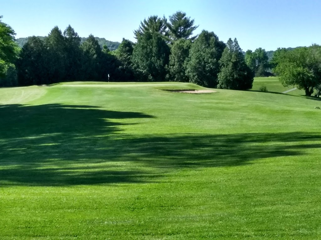  Prairie du Chien Country Club