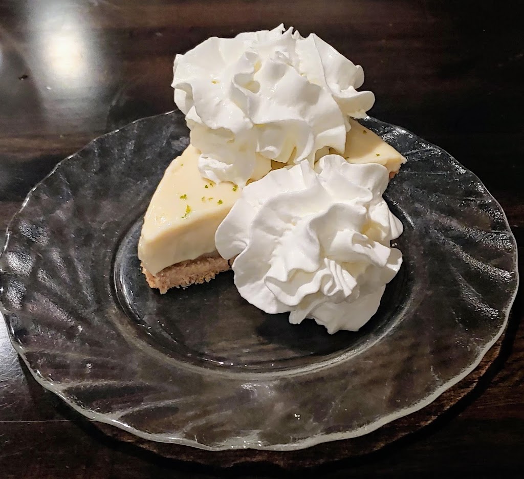  Plier's Full Circle Pub & Restaurant