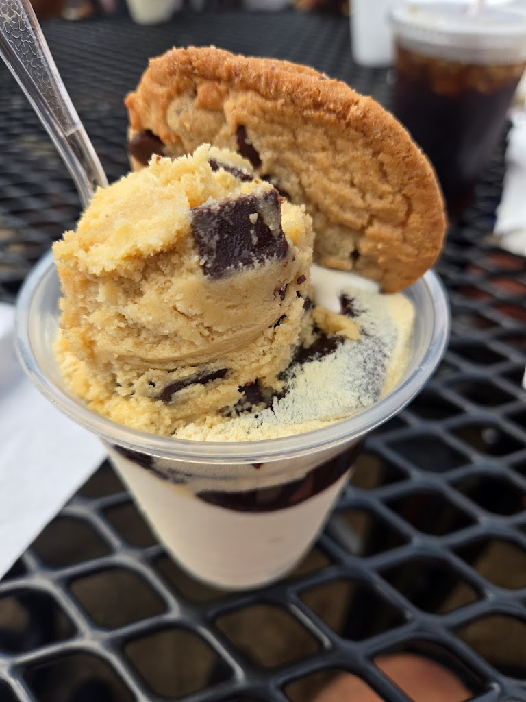  LeDuc's Frozen Custard