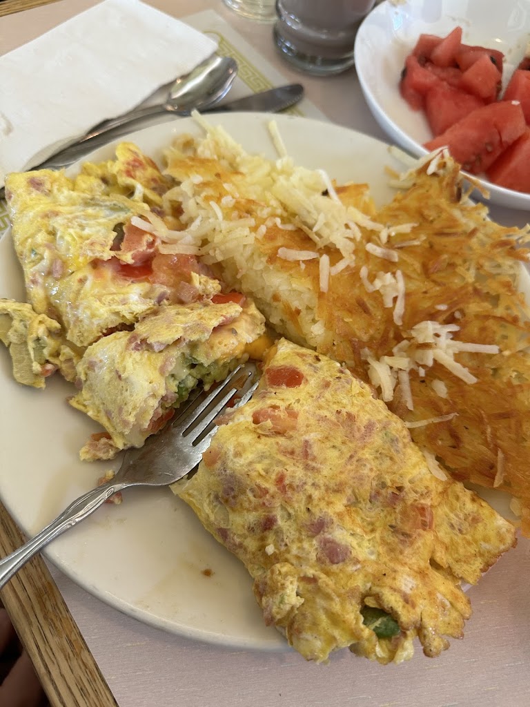  Omicron Family Restaurant