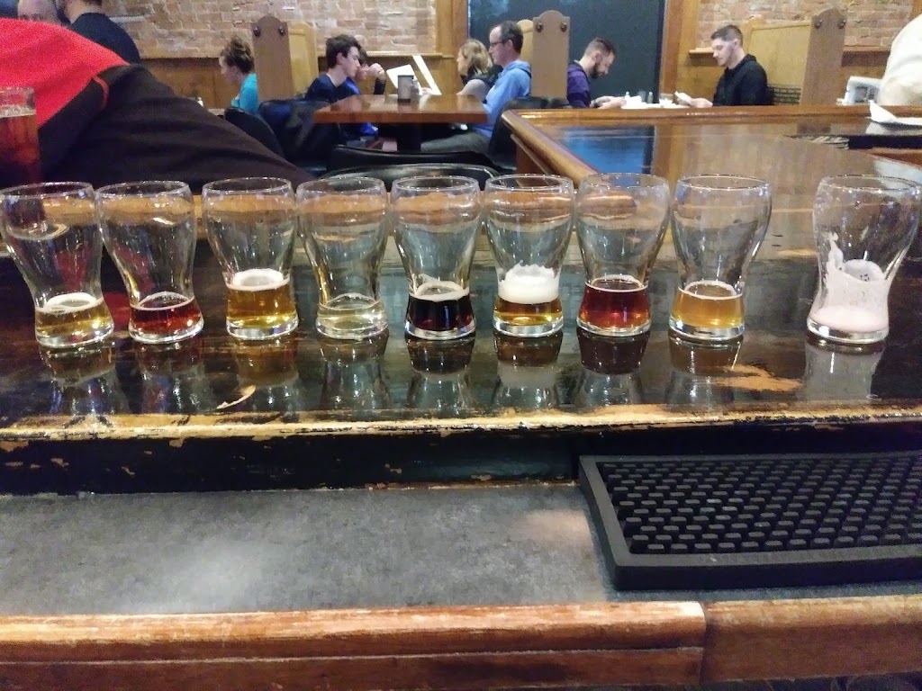  Brickhouse Craft Burgers & Brews