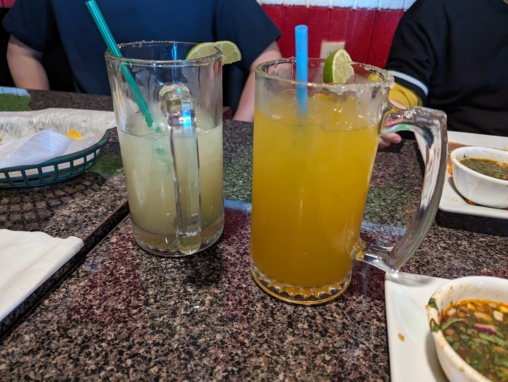  La Familia Mexican Grill & Bar