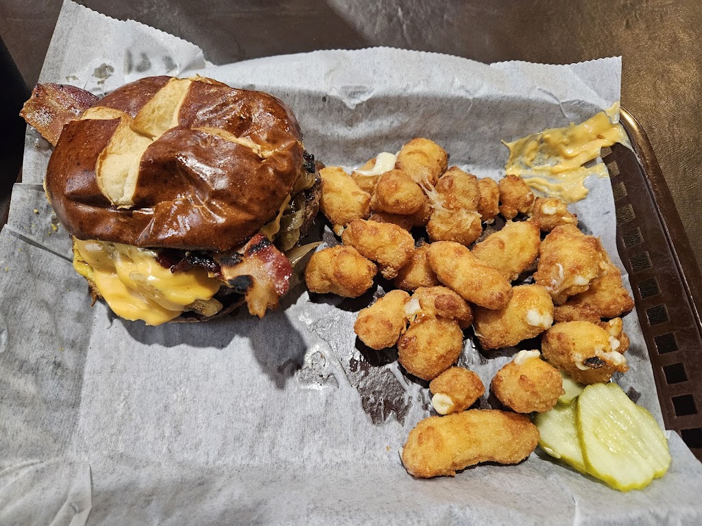  Cow Tippers Pub & Eatery