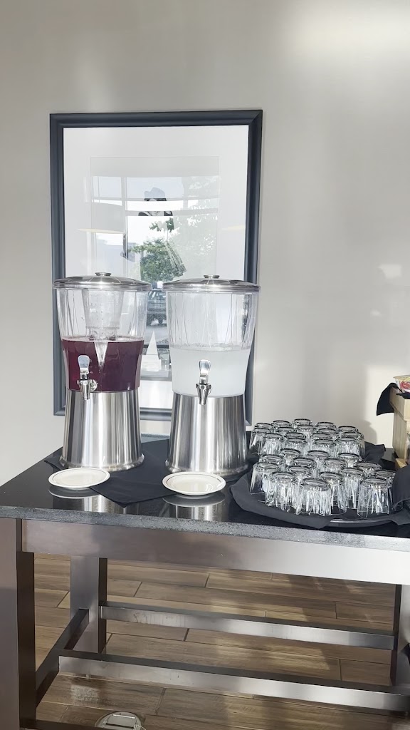  Johnny's Italian Steakhouse