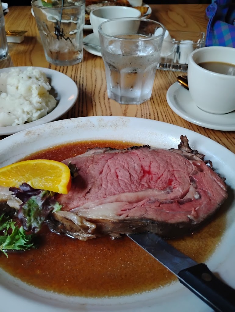  Majerle's Black River Grill