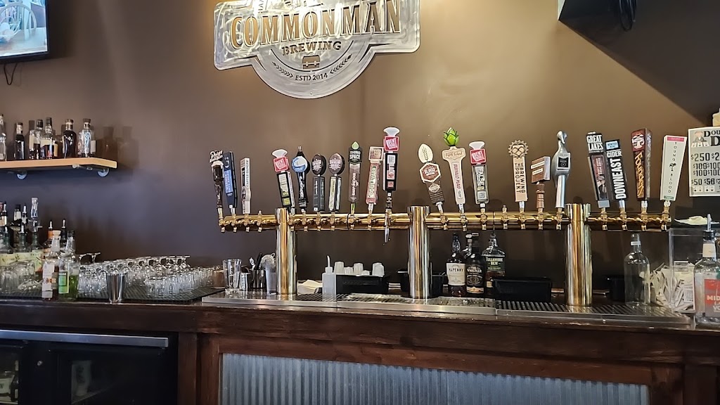  Common Man Tap & Table