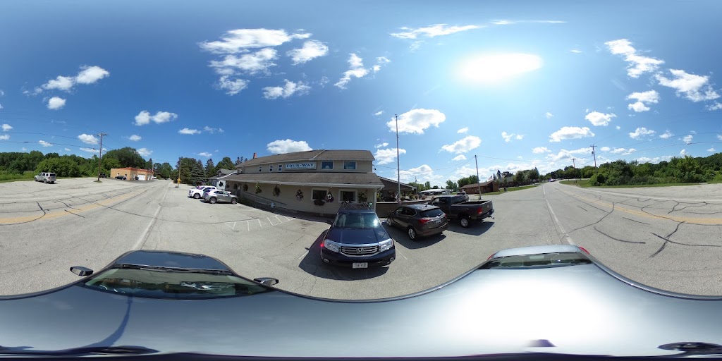  Four Way Bar & Restaurant