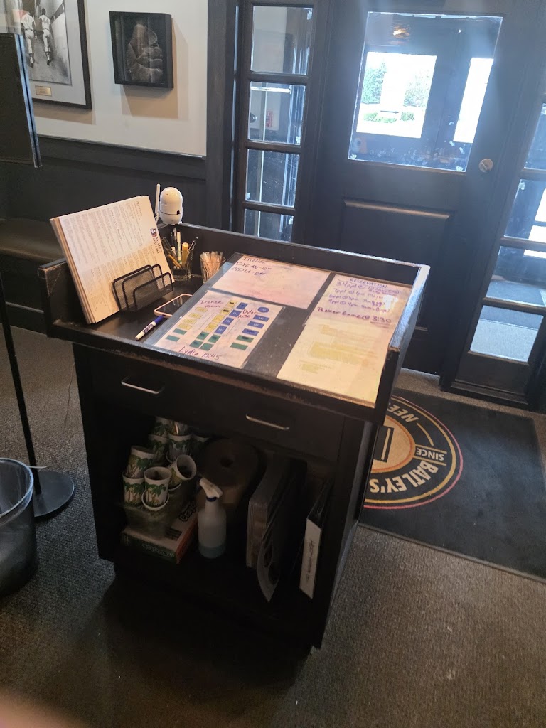  Batley's Grill & Bar