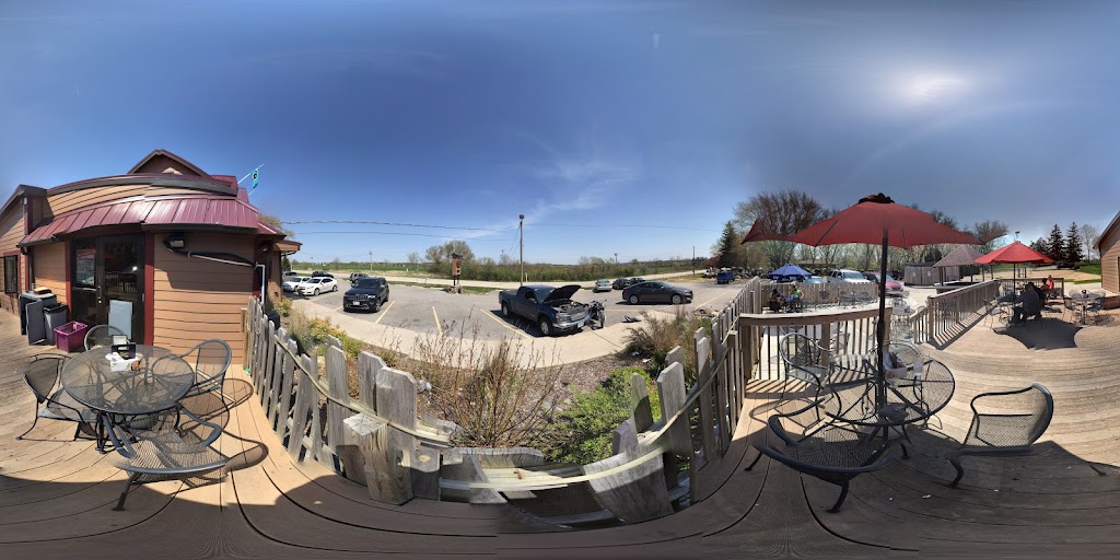  Hideaway Pub & Eatery