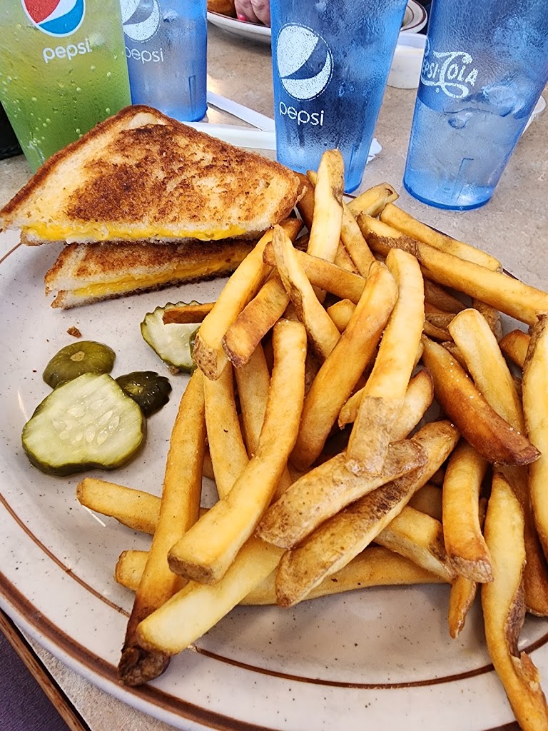  Bay View Family Restaurant