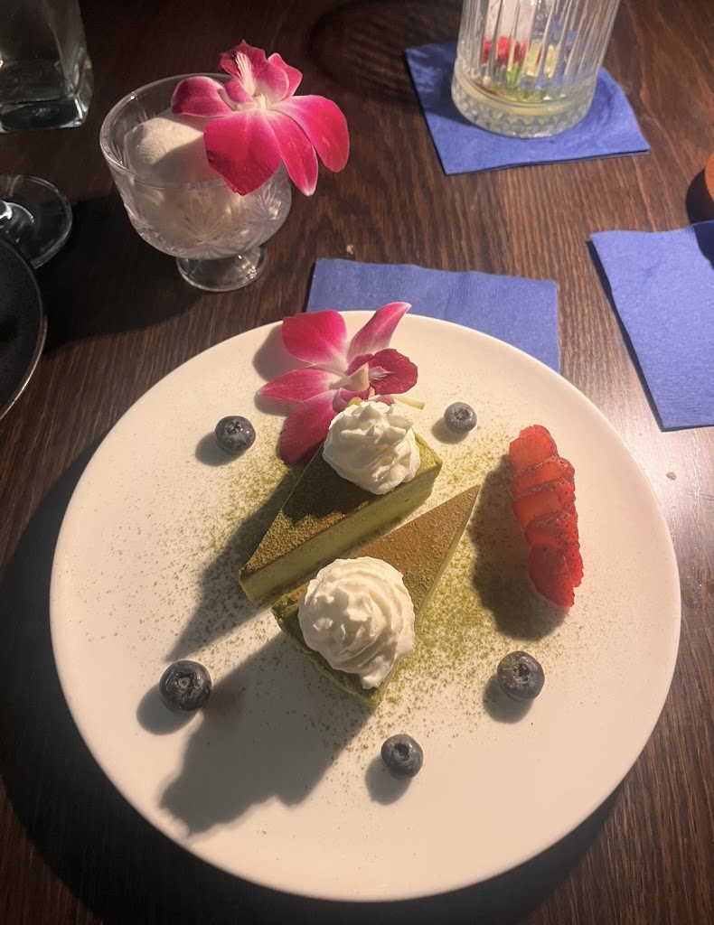  Room Service Bayview