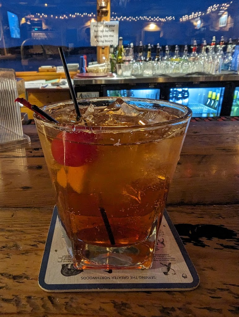  Four Seasons Resort & Supper Club