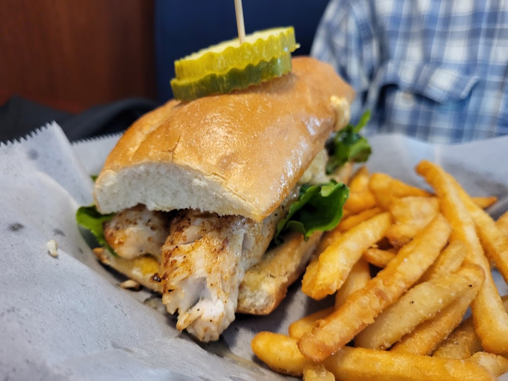  Waterfront Pub & Grill