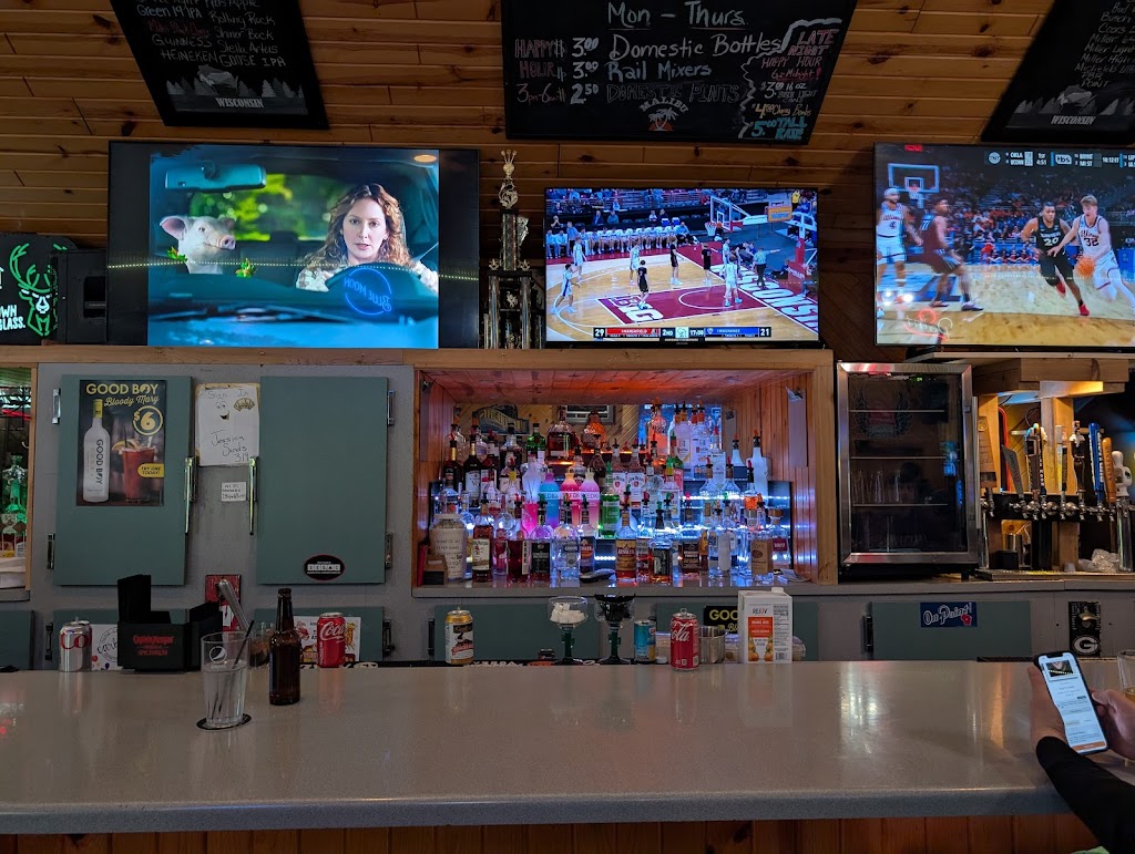  Trail Side Sports Bar & Grill Weston
