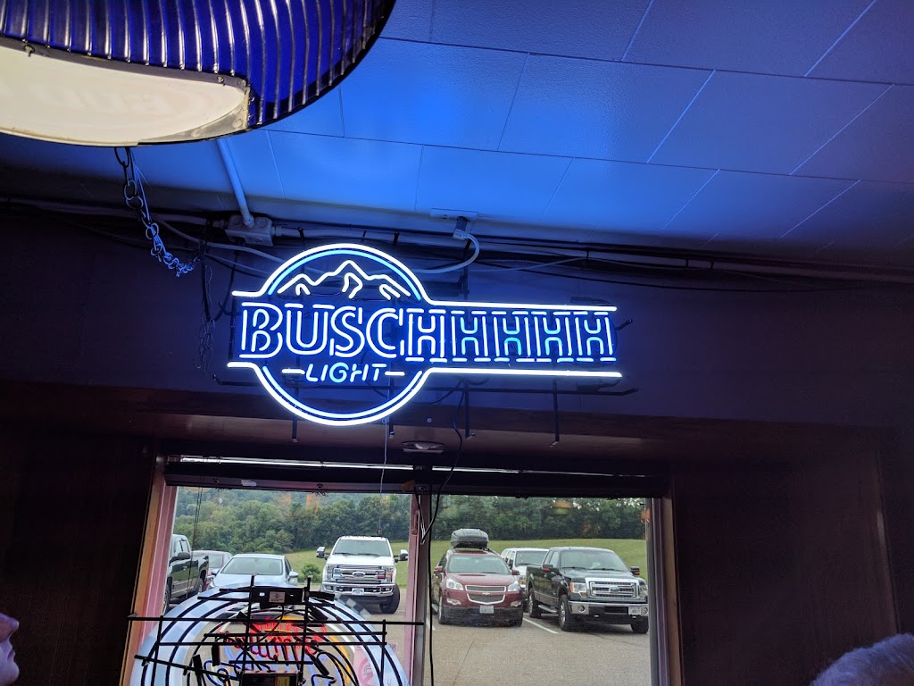  Kyote's Den Bar & Grill