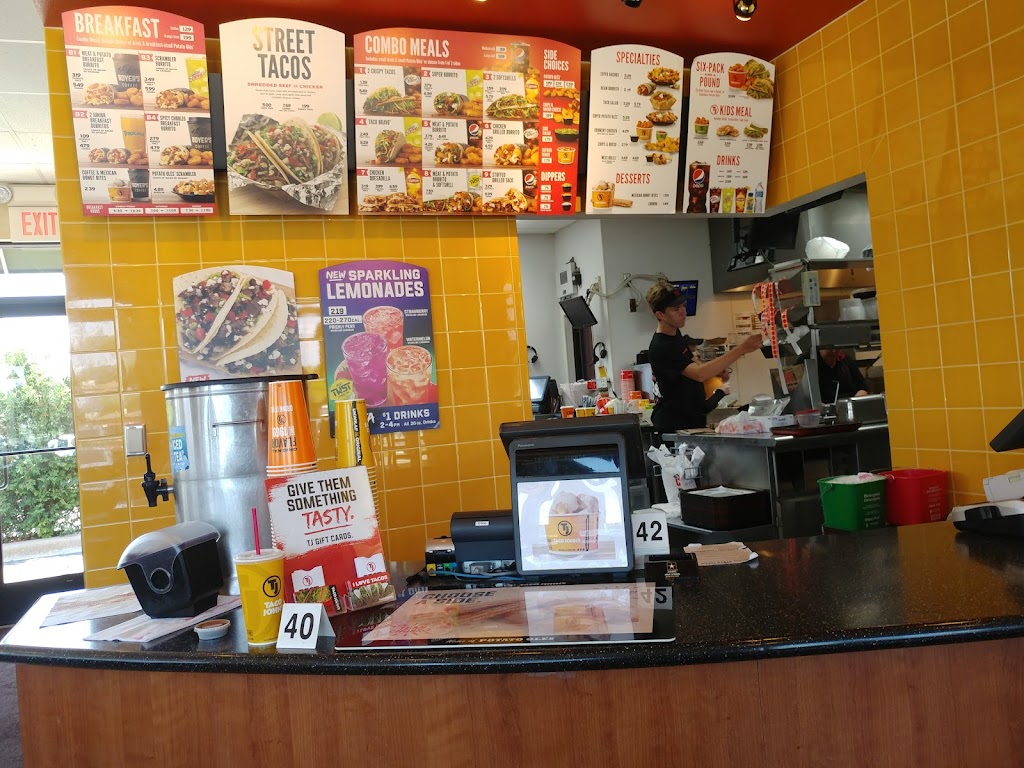  Taco John's