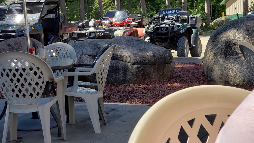  Mulligans Sports Bar & Grill