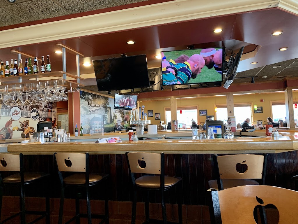  Applebee's Grill + Bar