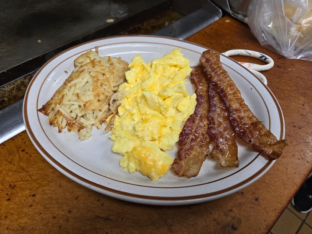  George Webb Restaurant