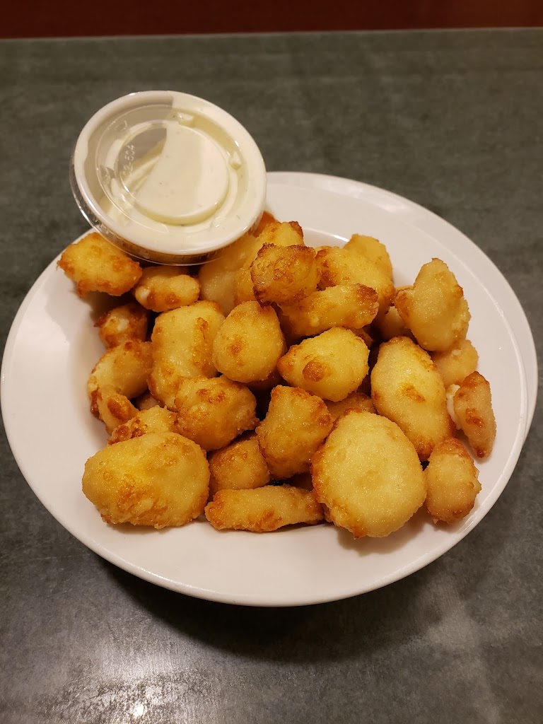  Parkway | Family Restaurant