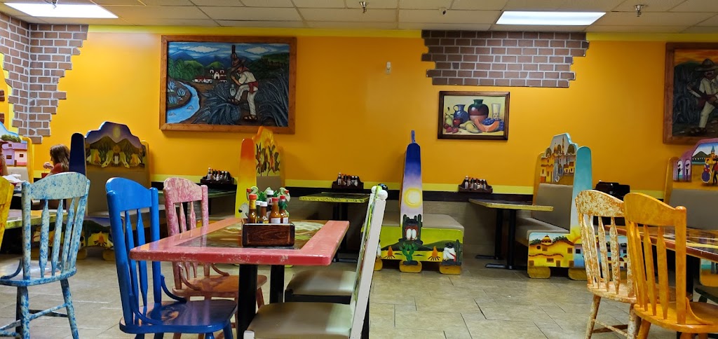  Luna Maya Restaurant