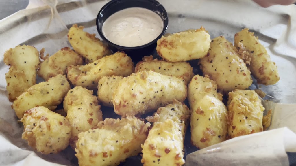  The Hot House Tavern