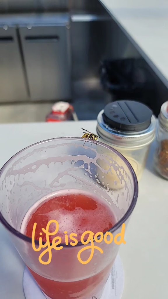  TJ's Harbor Restaurant