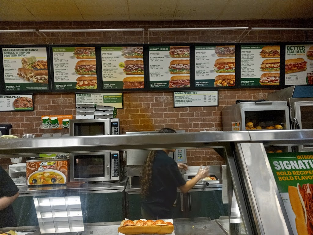  Subway