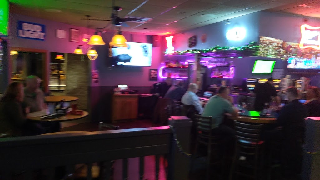  Daly's Bar and Grill