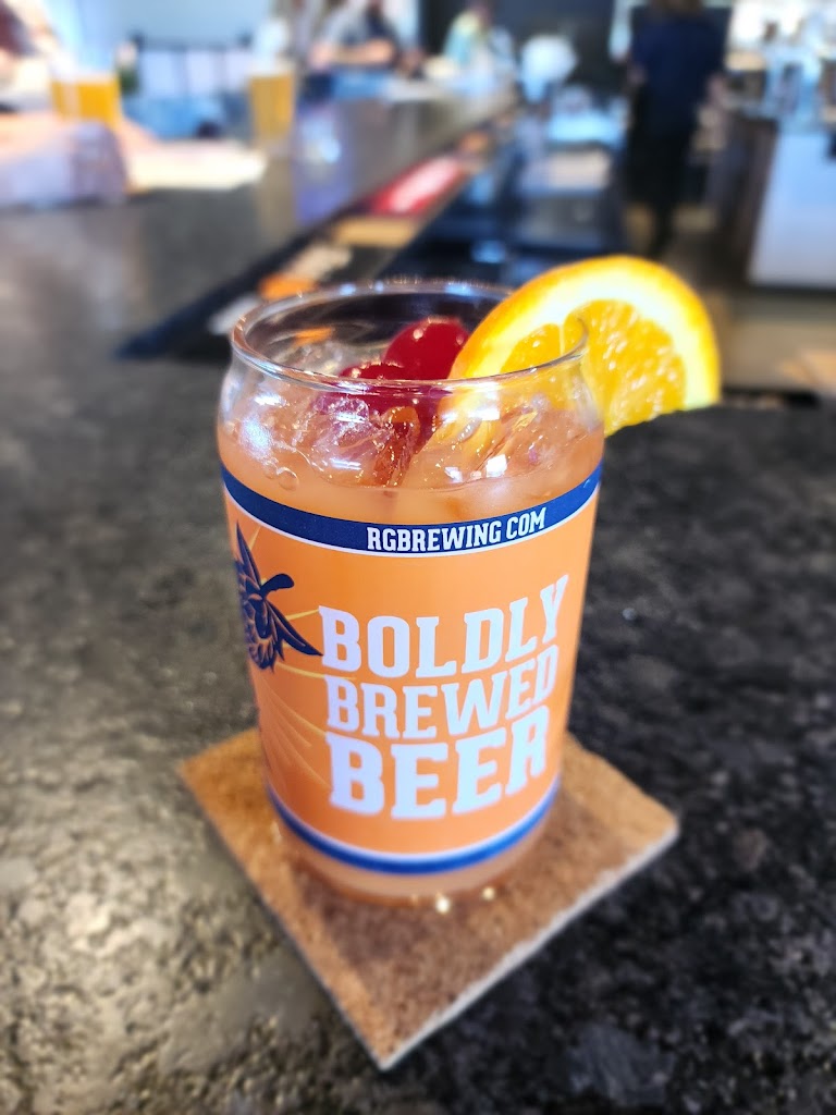  The Rock Bar & Grill