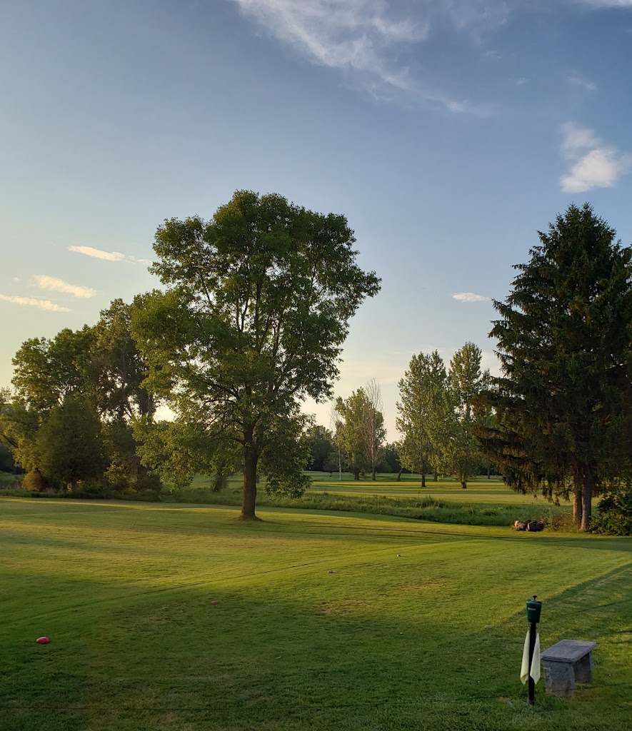  Irish Greens Golf Club & Restaurant