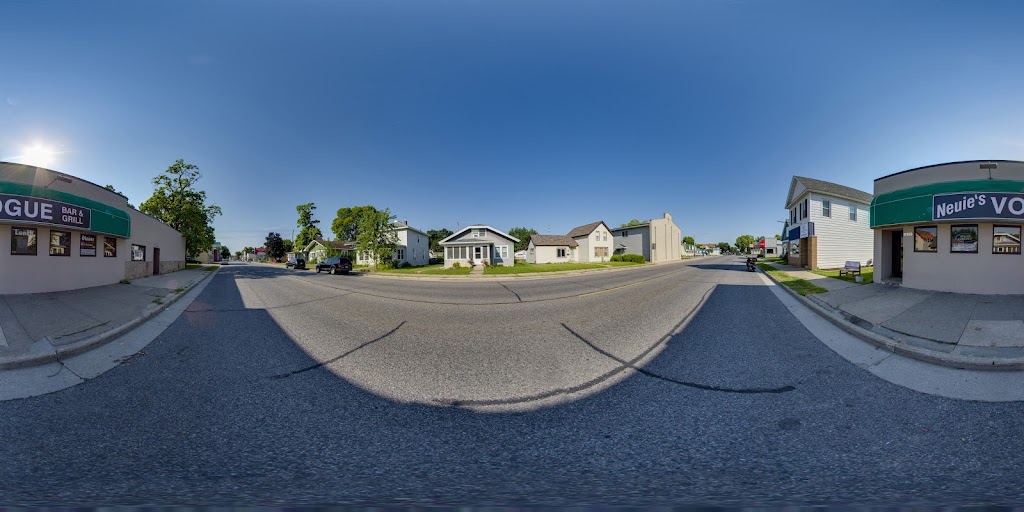  Neuie's Vogue Bar & Grill