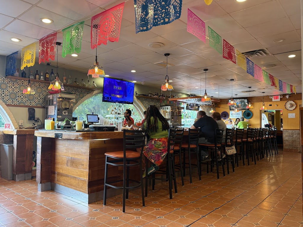  La Fuente Restaurant