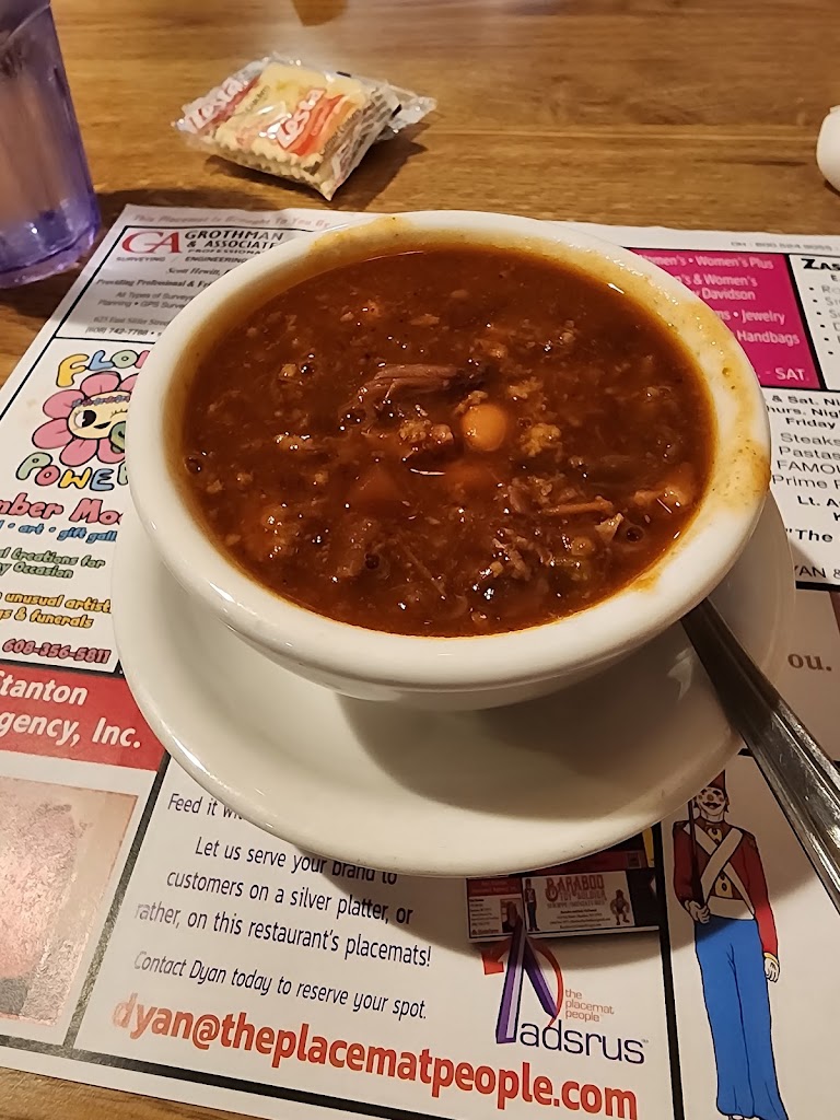  Quindts Towne Lounge & Eating House