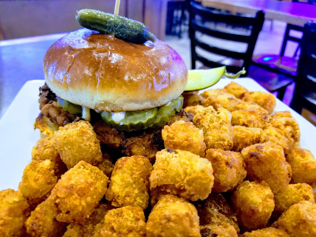  Anduzzi's Sports Club - Howard