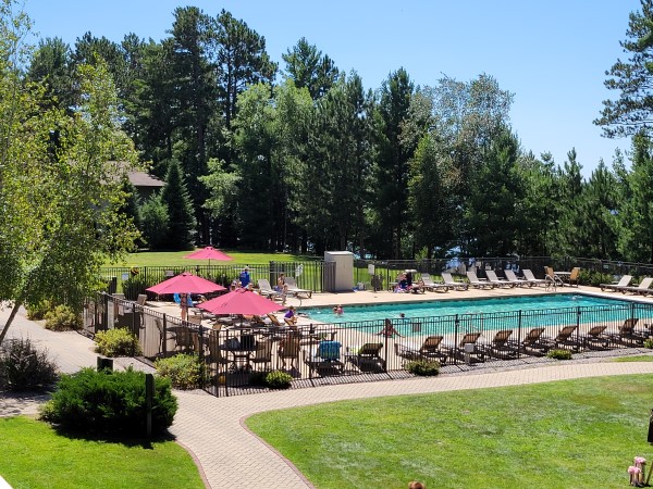  Eagle Waters Resort & Supper Club