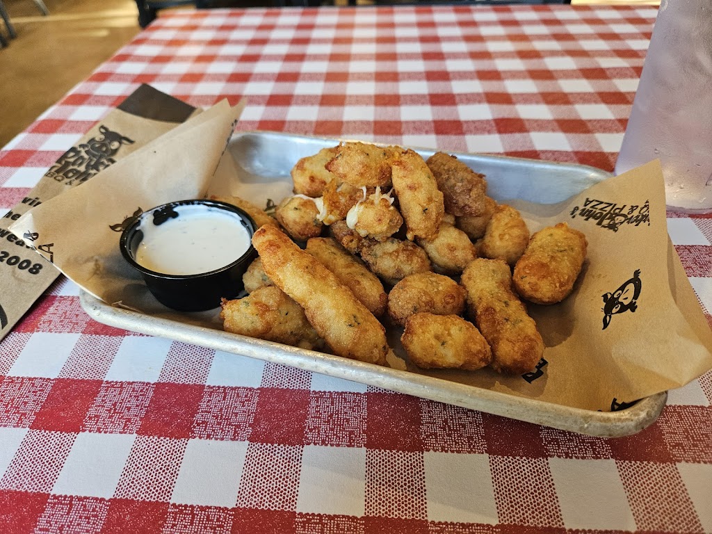  Parker John's BBQ & Pizza, Green Bay