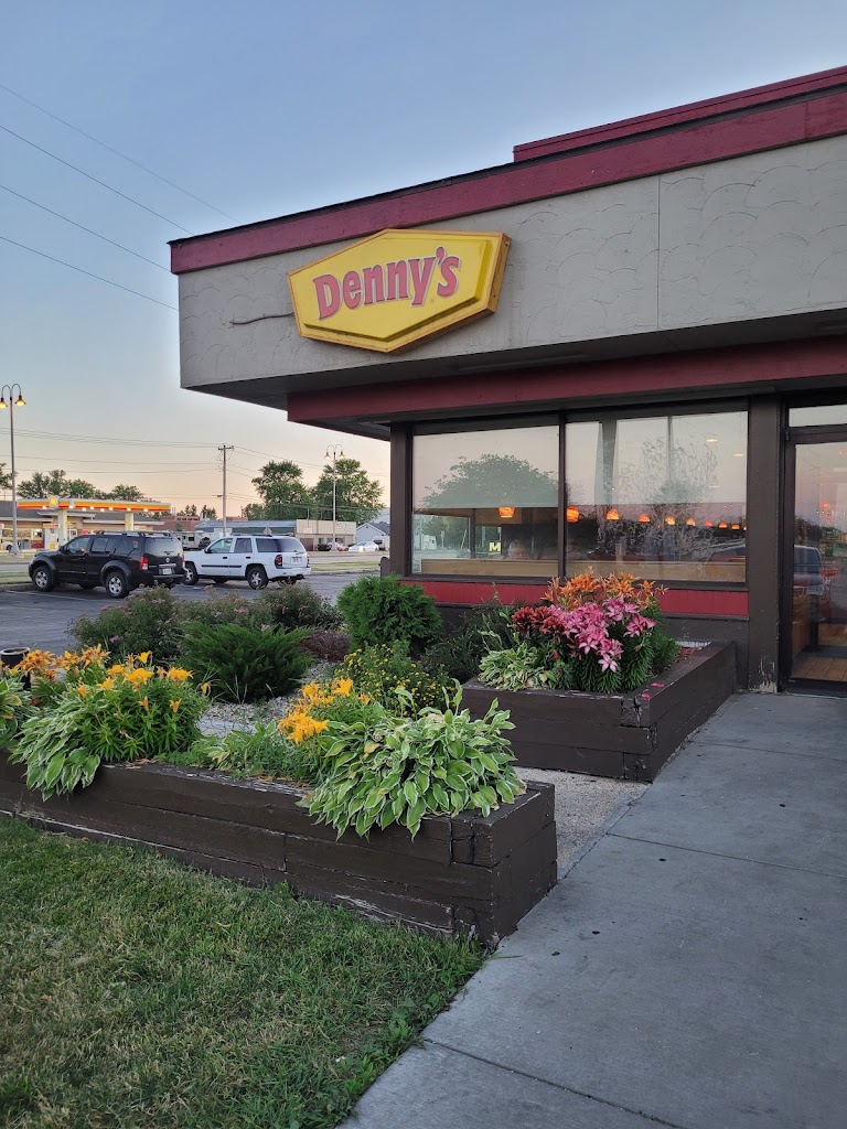  Denny's