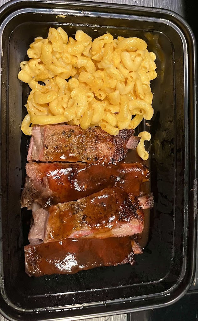  Your in Luck Eats &Treats