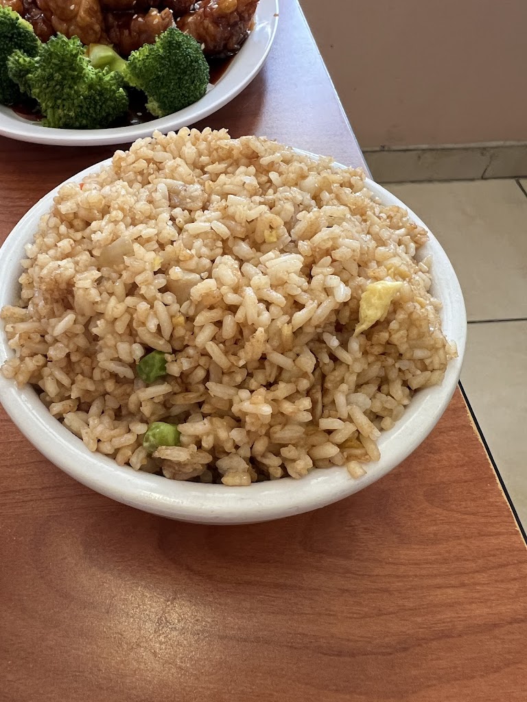  J.J. Chen's Eatery (J.J.陳氏餐廳)