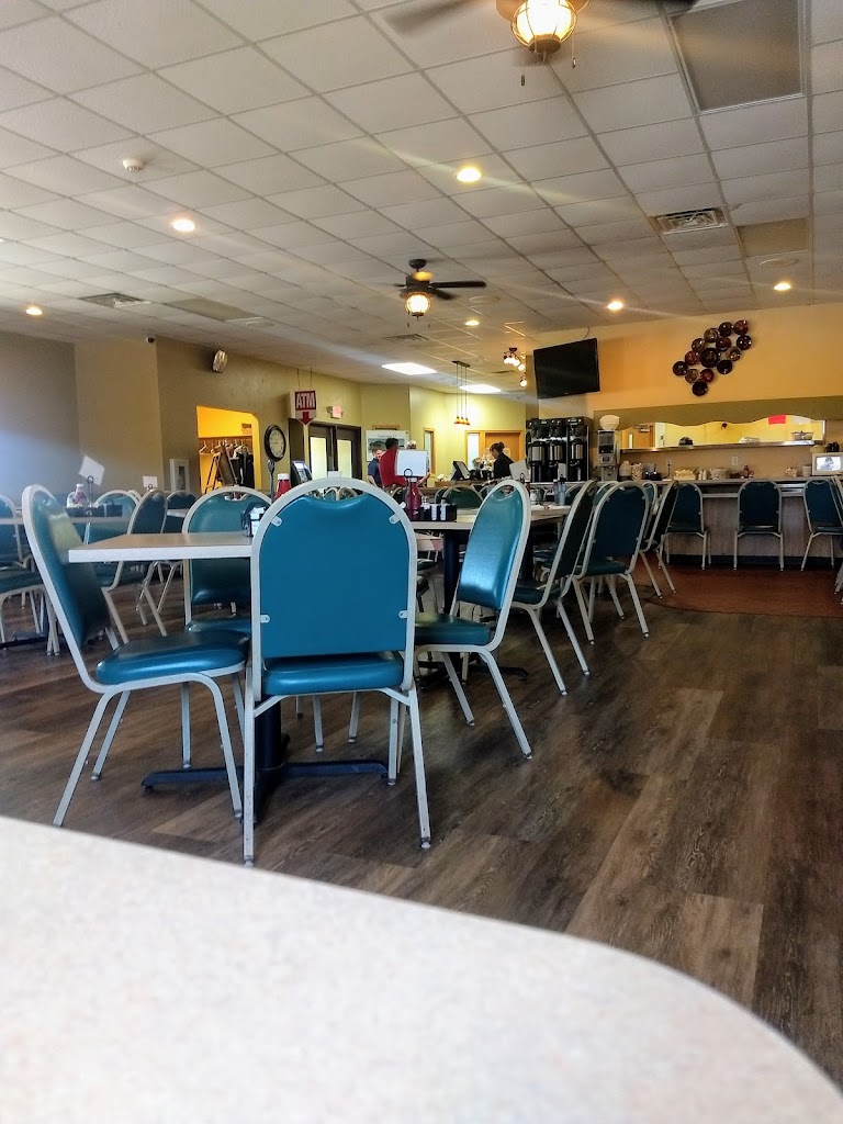  DeGrand's Family Restaurant