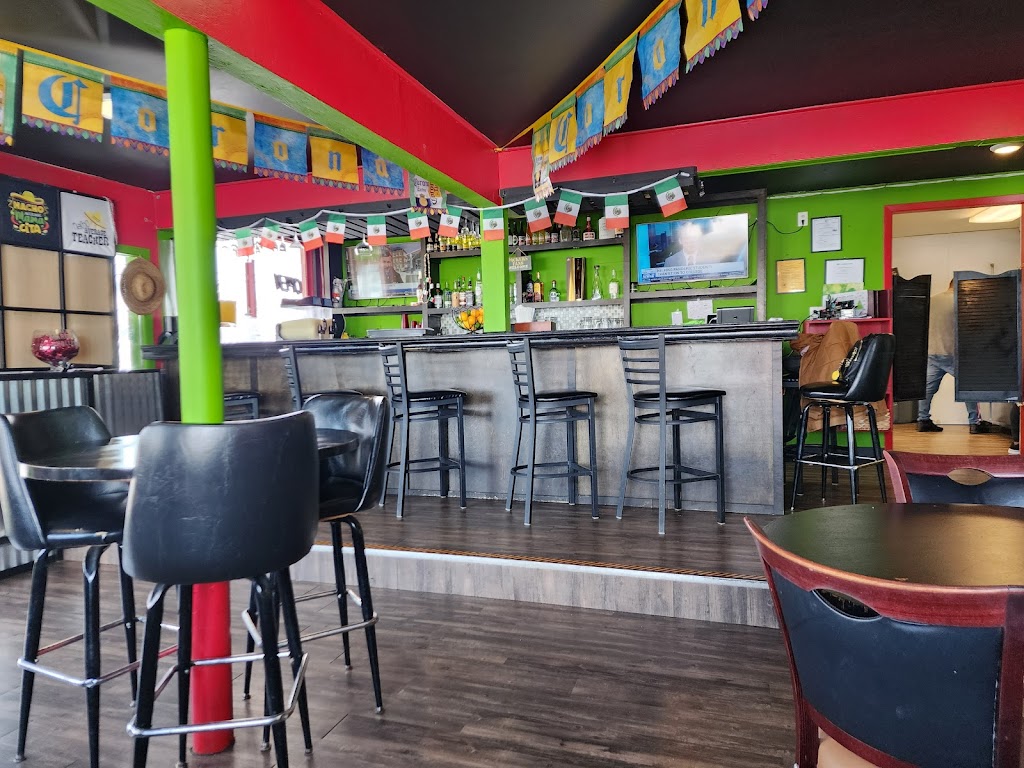  La Familia Mexican Grill & Bar