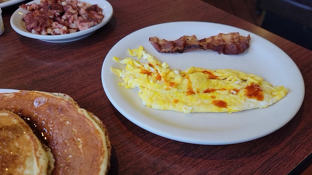  Mike's Place Family Restaurant