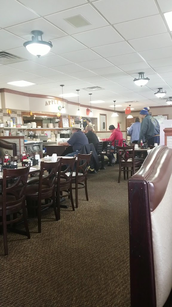  Apple Tree Family Restaurant