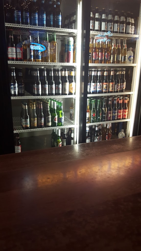  Red N Deb's Bar & Grill